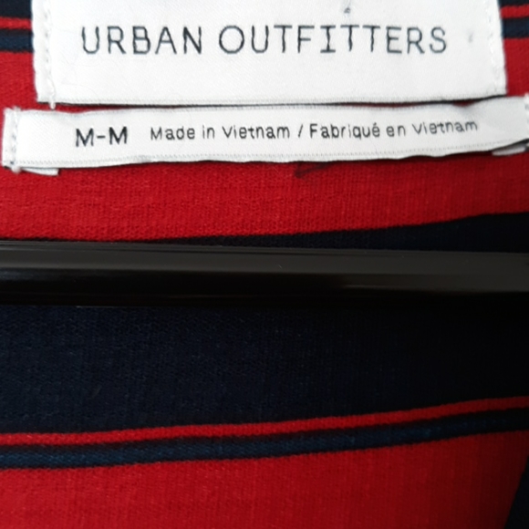 Urban Outfitters blue/red hi-lo top size M - Picture 3 of 9